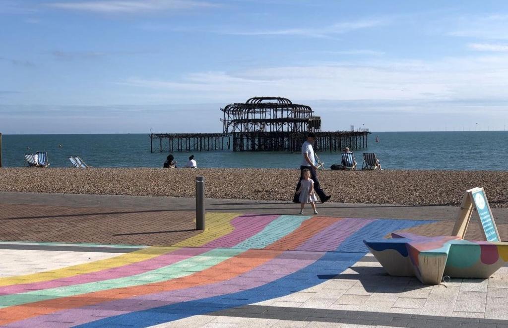 The I360 Flat, Penthouse, Sea View, Large Private Roof Terrace, 2 Bedroom, Up To 6 Guests Hove