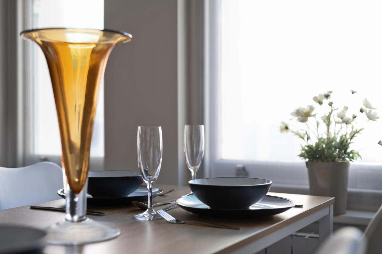 The I360 Flat, Penthouse, Sea View, Large Private Roof Terrace, 2 Bedroom, Up To 6 Guests Hove